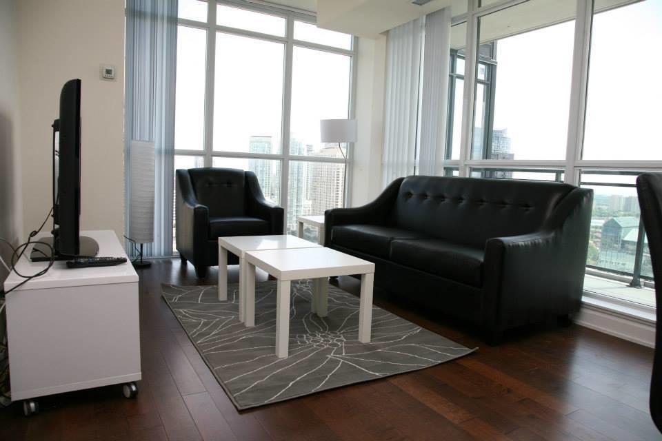 Accurate Plus Furnished Apartment- Brickstone Mews 密西沙加 客房 照片