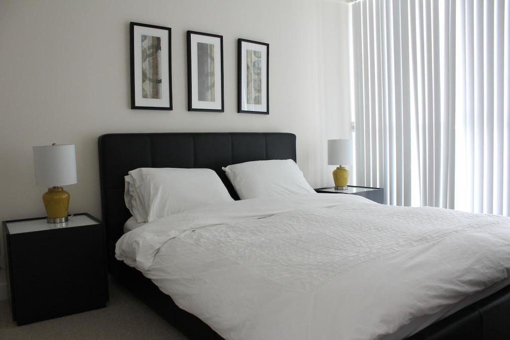 Accurate Plus Furnished Apartment- Brickstone Mews 密西沙加 客房 照片